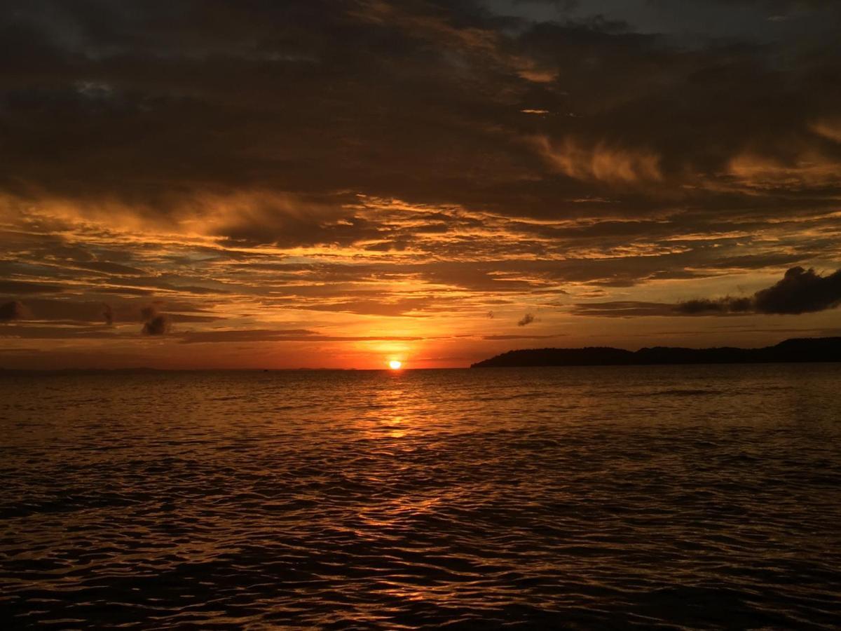 Ta-Lay Time Kohmak Hotel Koh Mak Buitenkant foto